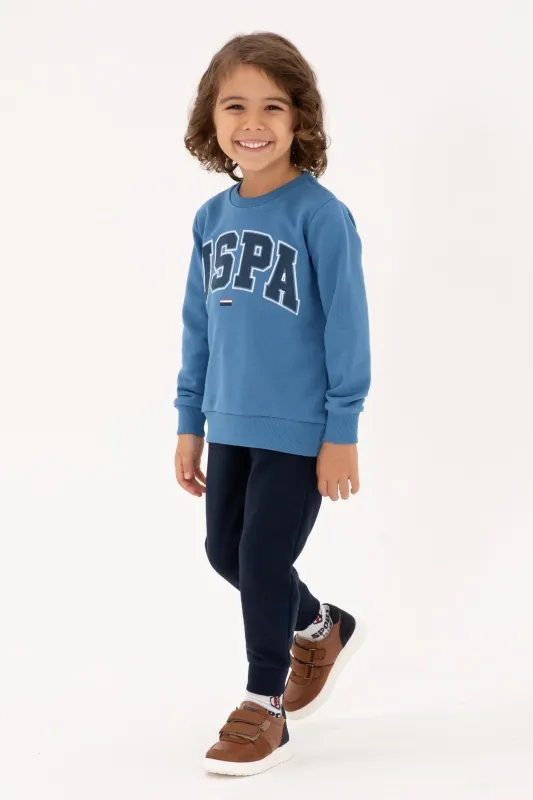 синий