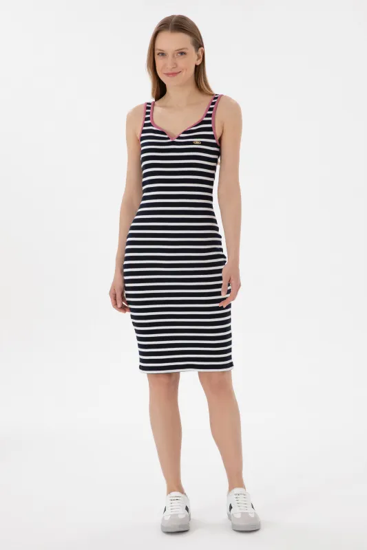 Платье миди трикотажное приталенное - G082SZ0750SELTE Платье жен. (VR033, 2XS)