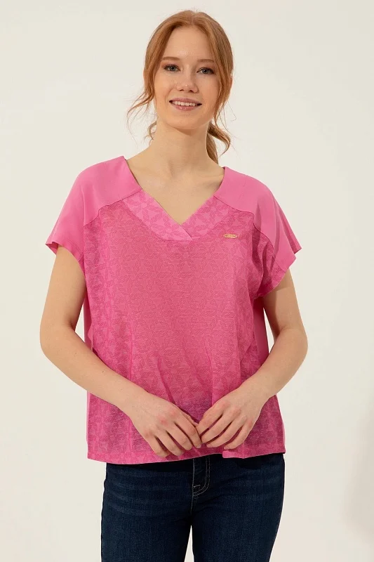 Футболка с V-образным вырезом - G082SZ0110FEMBE Футболка жен. (VR041, XS)