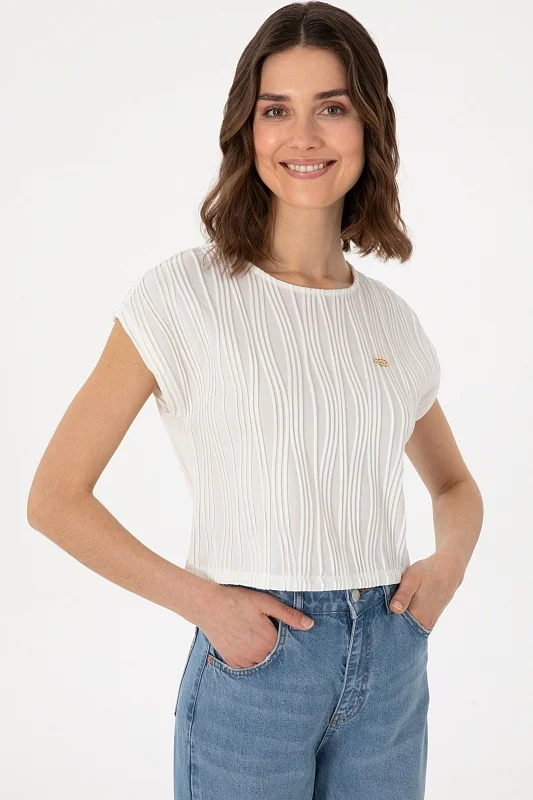 Блузка с рельефным узором укороченная - G082SZ0110SOPHIA Футболка жен. (VR013, XS)