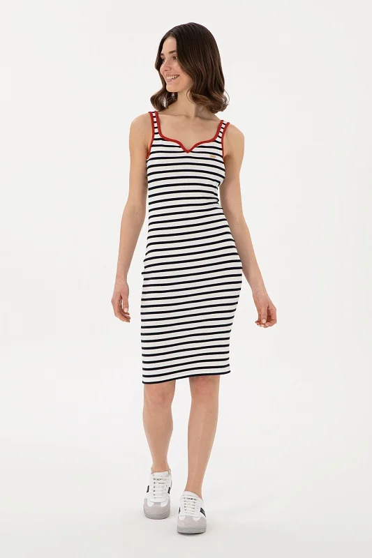 Платье миди трикотажное приталенное - G082SZ0750SELTE Платье жен. (VR071, 2XS)