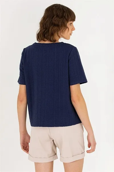 Футболка из рельефной ткани - G082SZ0110MANTE Футболка жен. (VR033, XS)