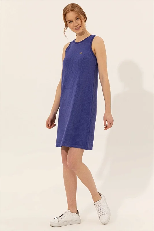 Платье мини из вискозы без рукавов - G082SZ0750FORE Платье жен. (VR212, XS)