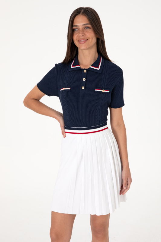 темно-синий