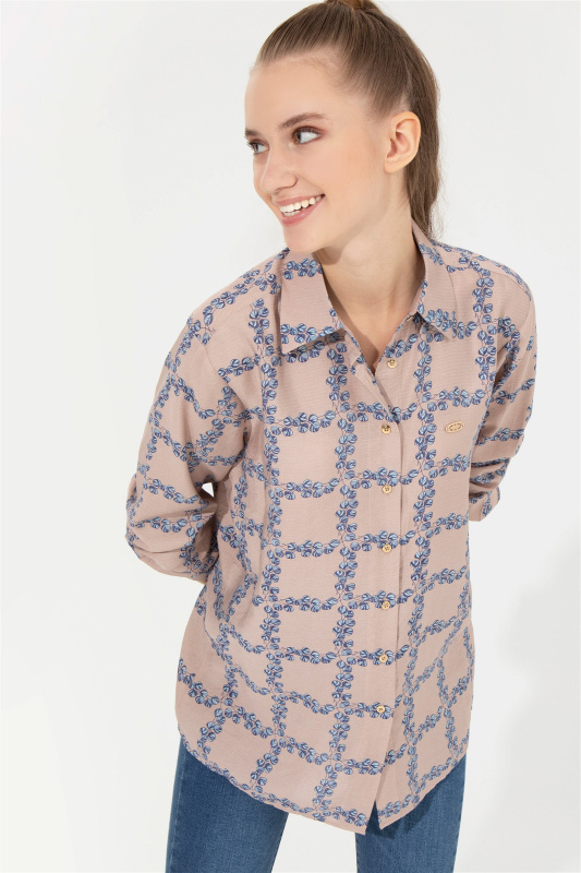 серо-бежевый