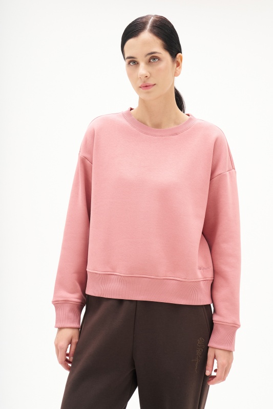 светло-розовый