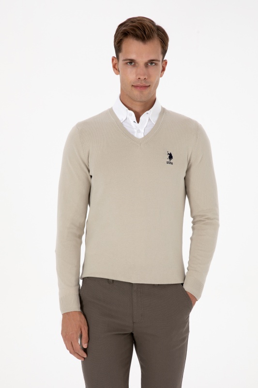 светло-бежевый