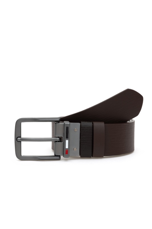 коричневый