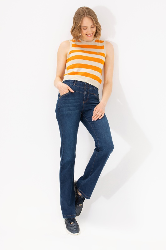 темно-синий