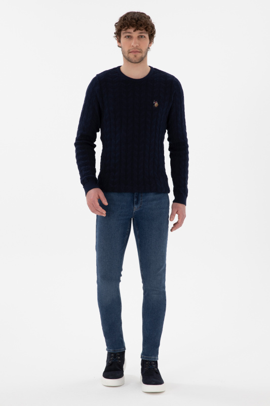 темно-голубой