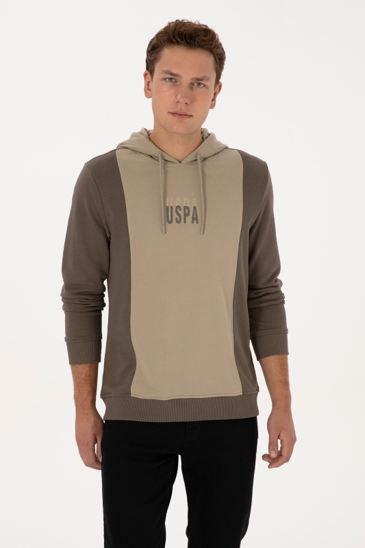 светло-коричневый