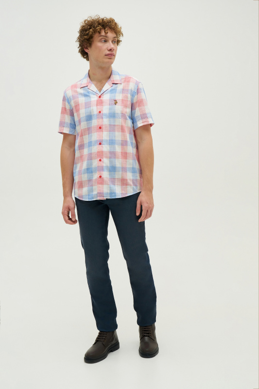 светло-голубой