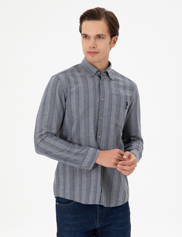 темно-голубой