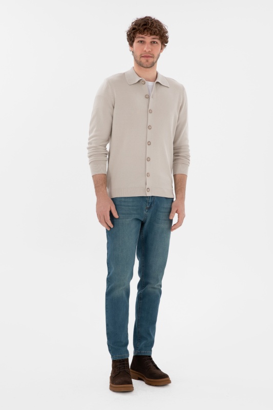 темно-голубой