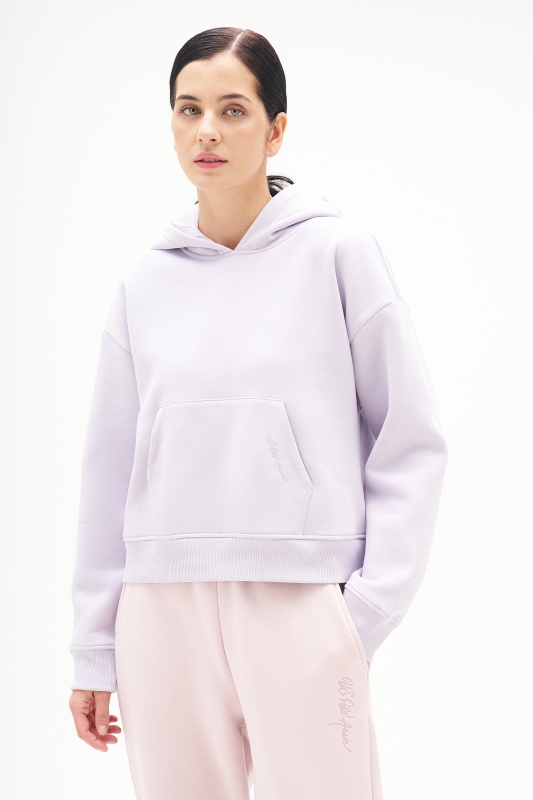 светло-сиреневый