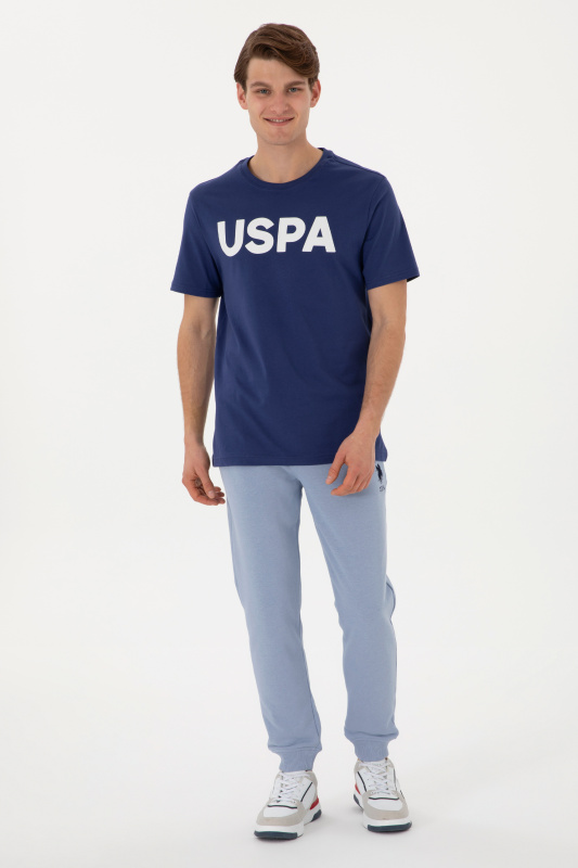 светло-голубой