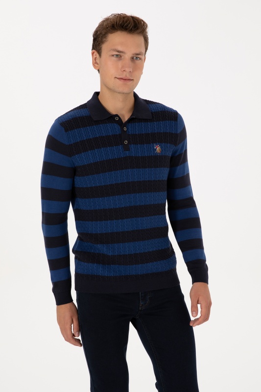 темно-синий