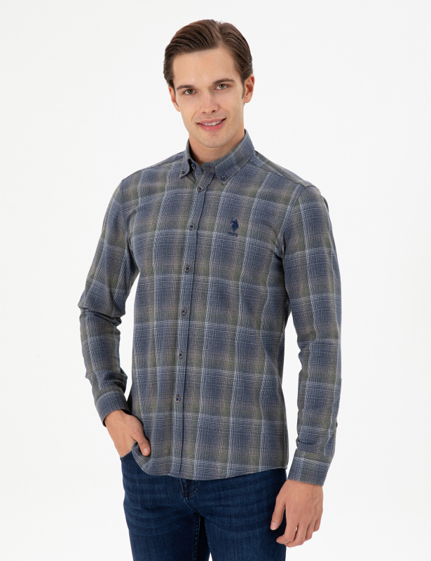 темно-зеленый