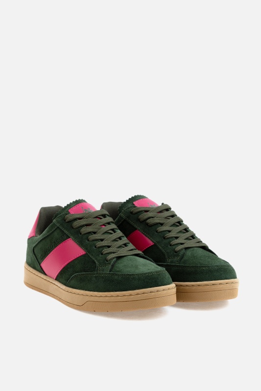 темно-зеленый