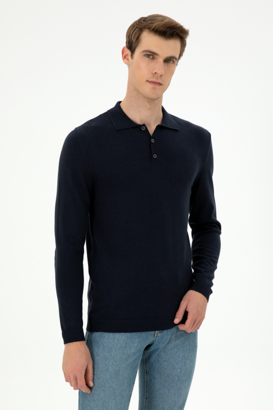 темно-синий