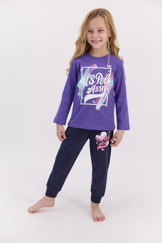 фиолетовый