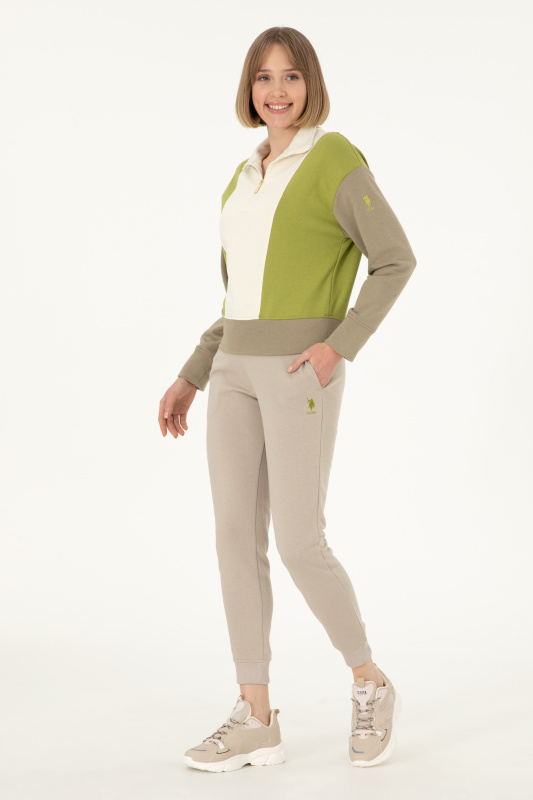 серо-бежевый