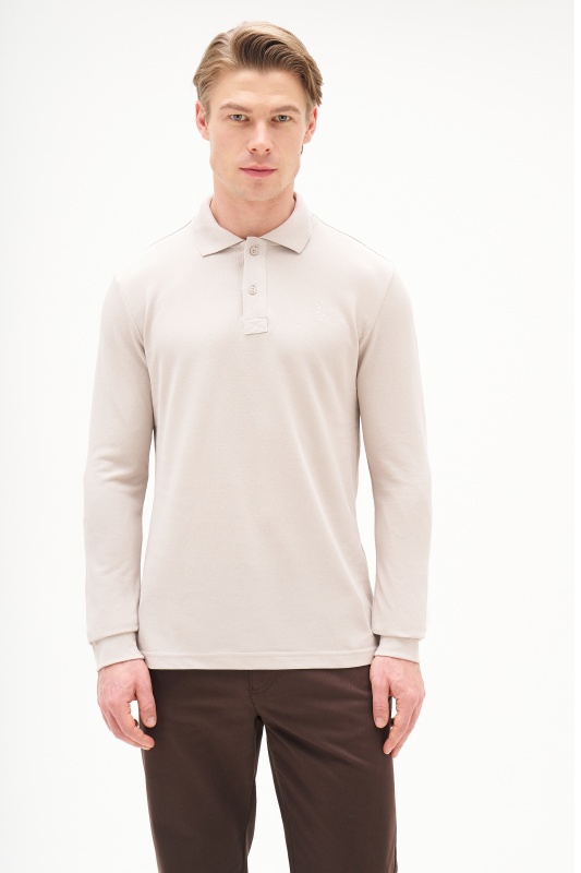 серо-бежевый