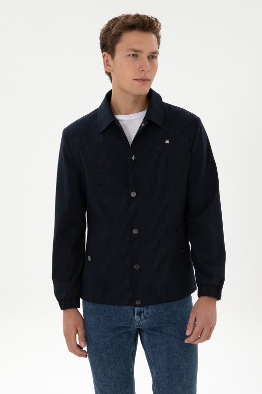 темно-синий