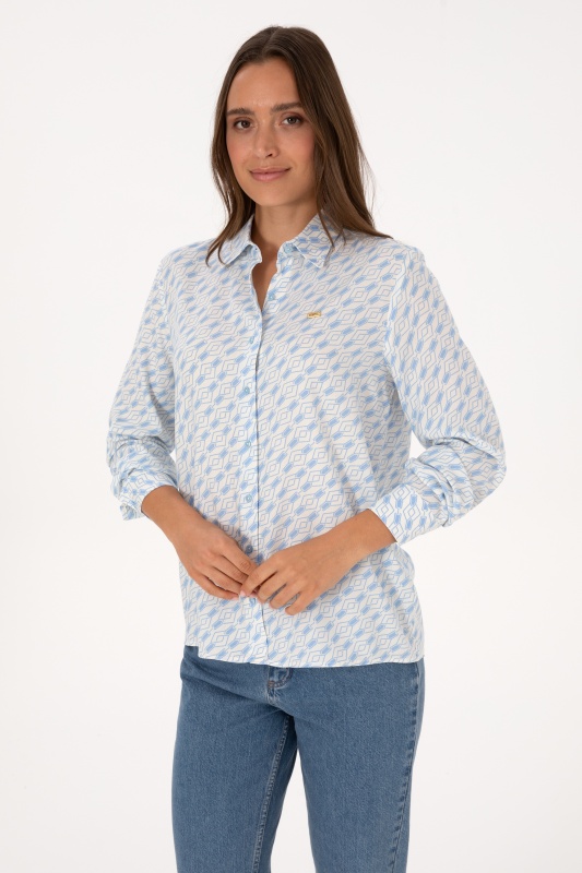 светло-голубой