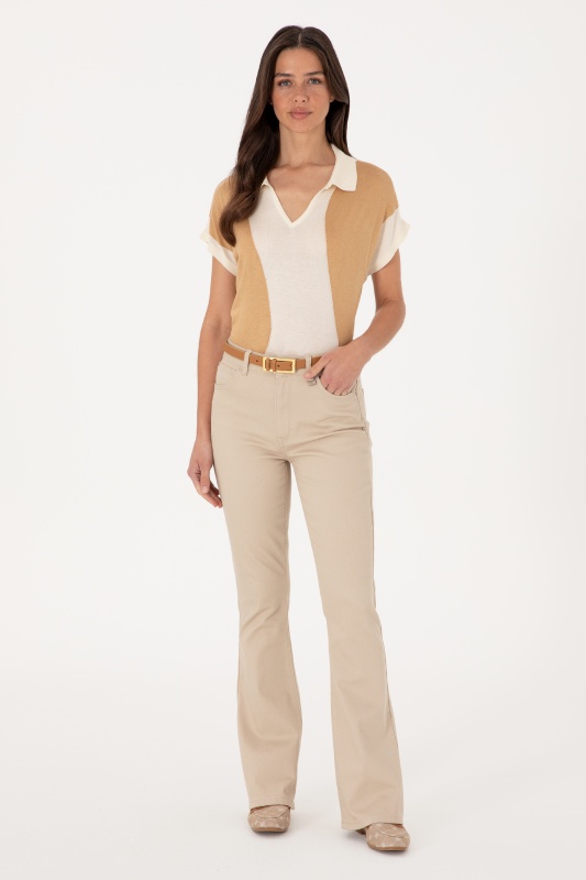 серо-бежевый