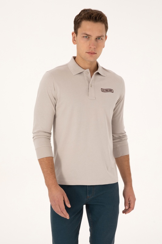 серо-бежевый