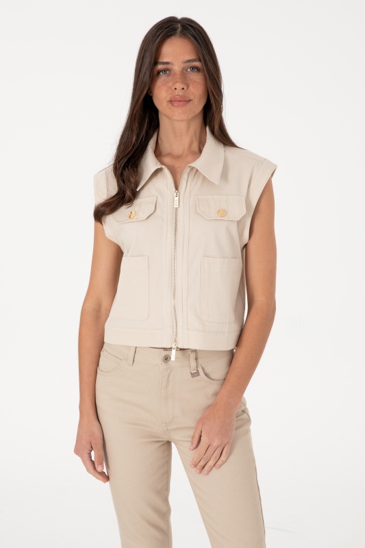 серо-бежевый