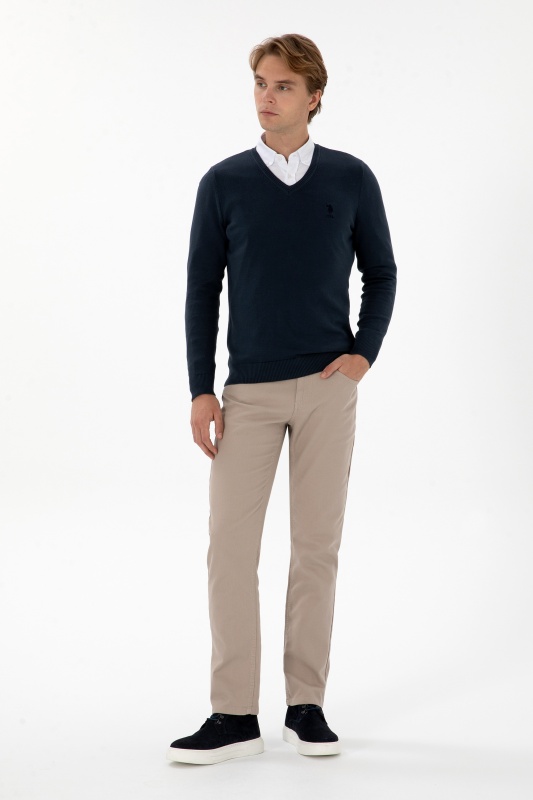 светло-бежевый