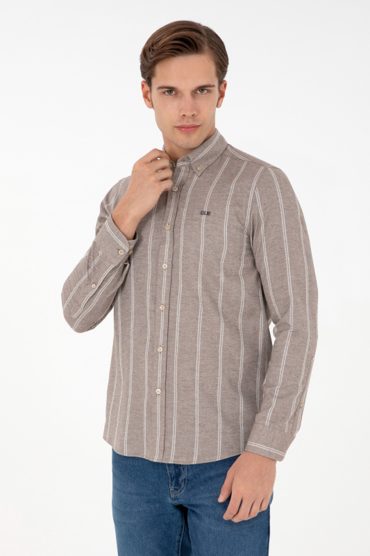 коричневый