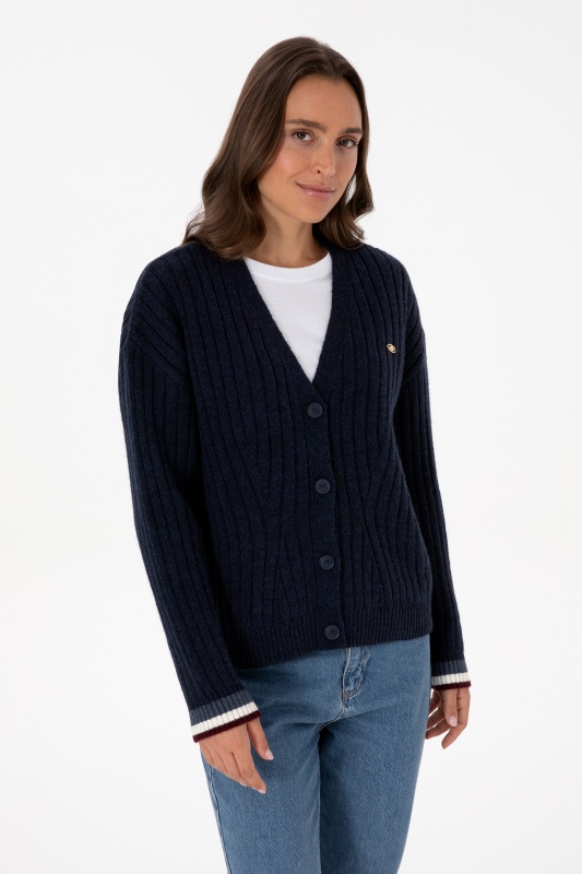 темно-синий