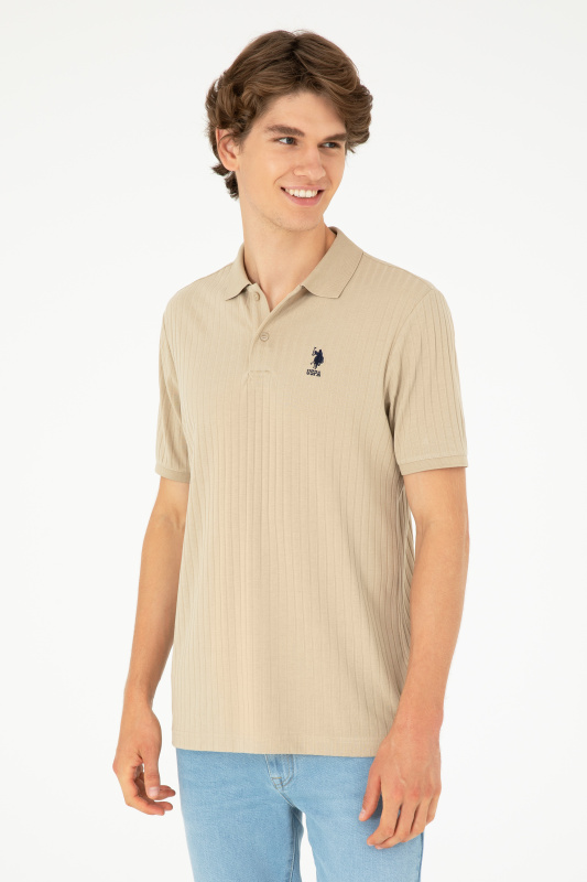 светлый хаки