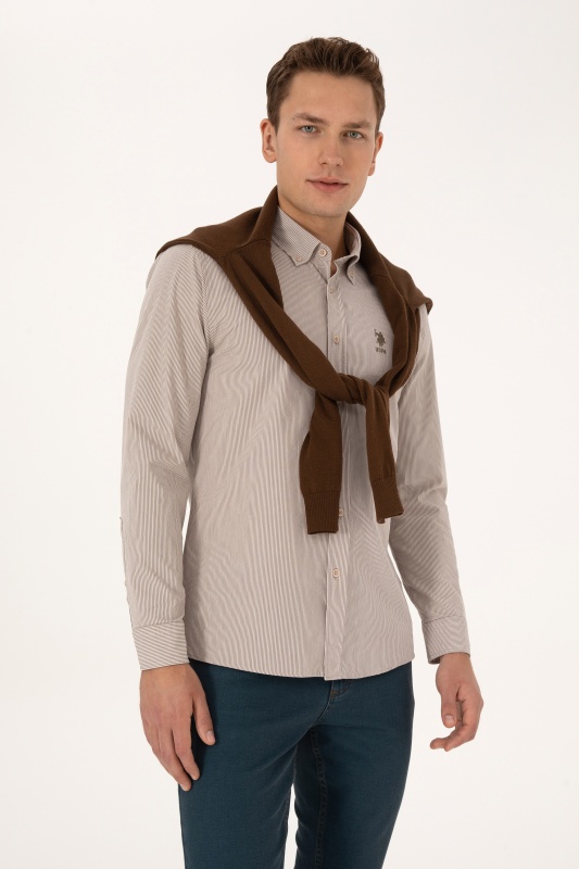 серо-бежевый