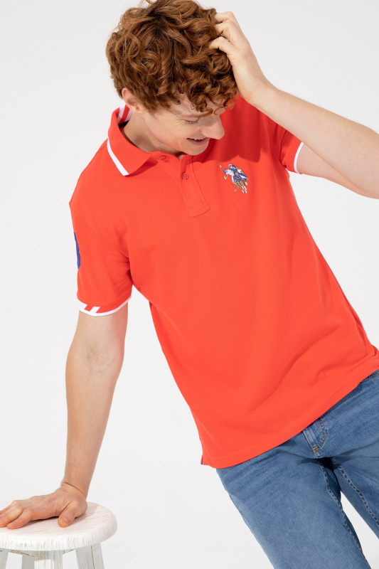 коралловый