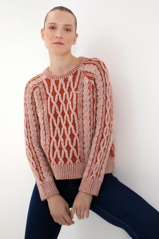 коралловый