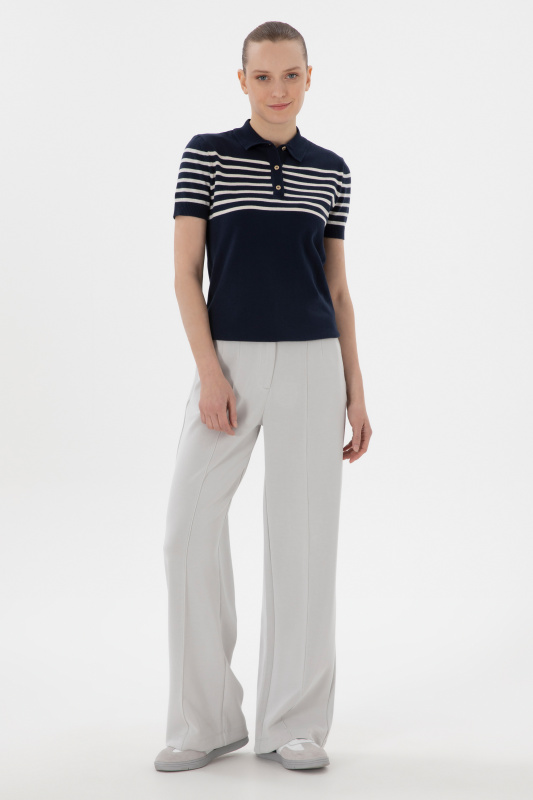 серо-бежевый