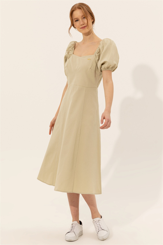 серо-бежевый